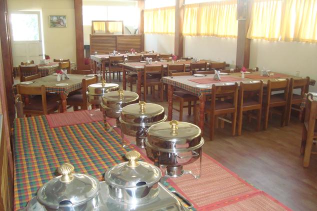 Lake Zone Holiday Resort